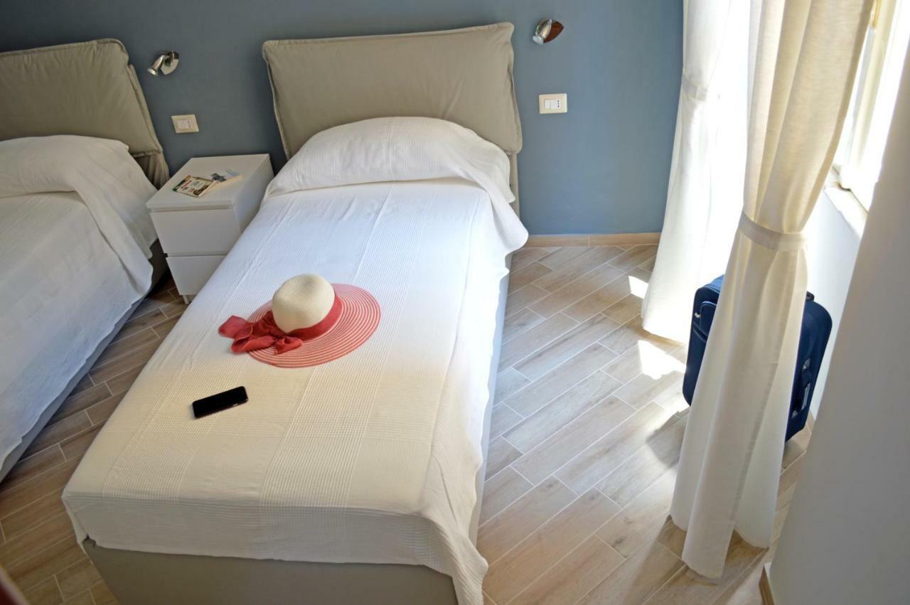 Colosshouse Guest House Rzym Zewnętrze zdjęcie